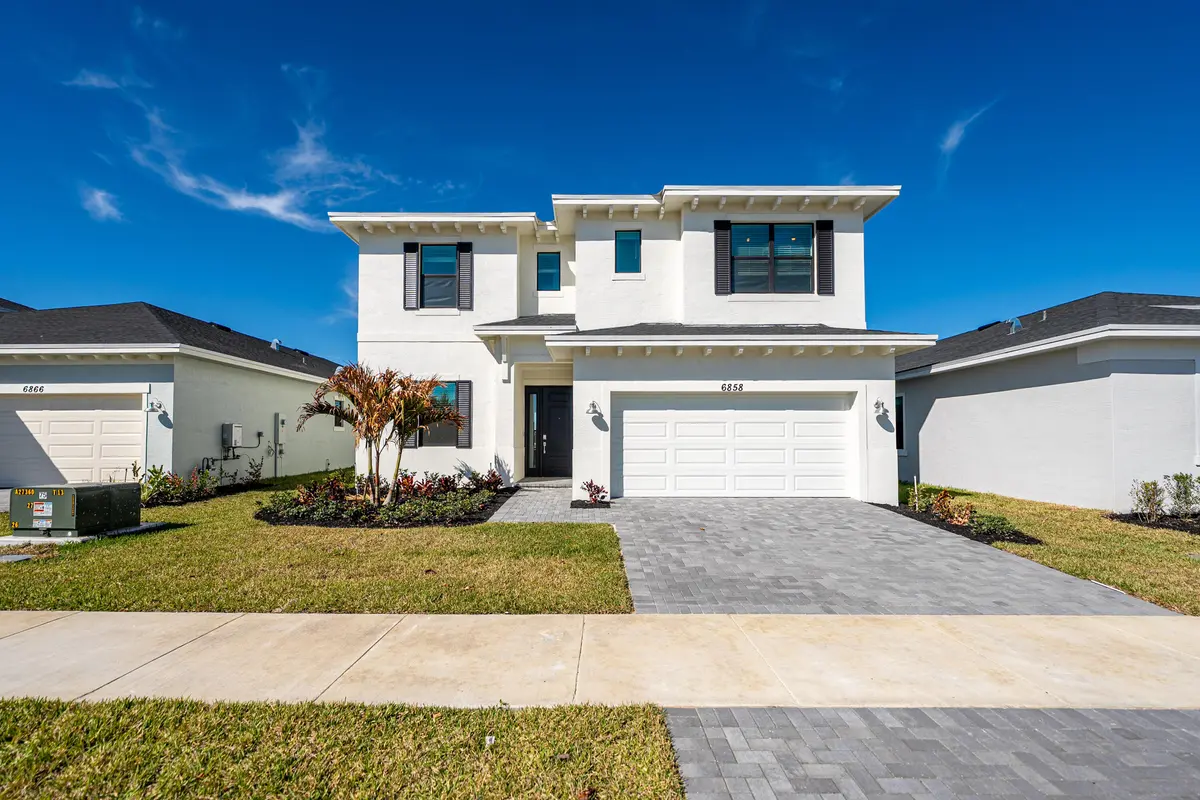 01-DSC6411 at 6858 NW Kestrel Lane, Port St. Lucie