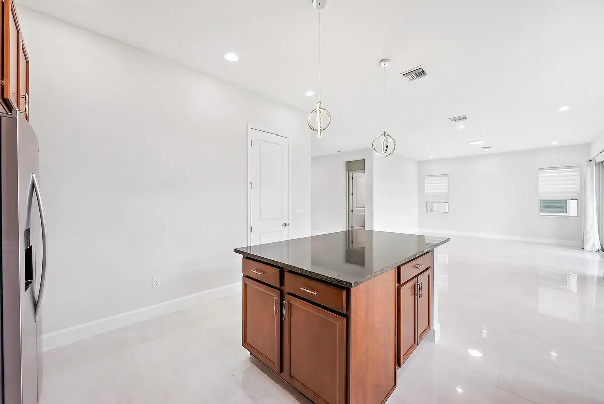 kitchen island at 5432 Pecan Drive, Westlake