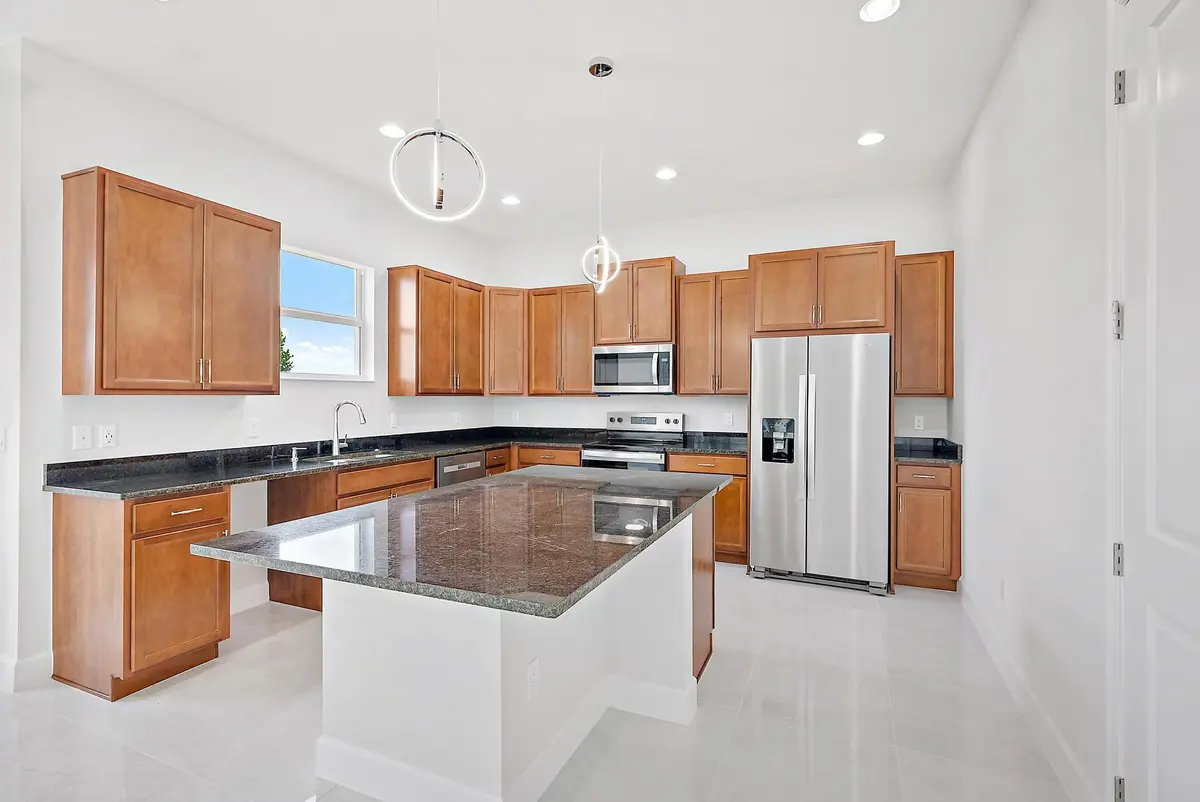 kitchen at 5432 Pecan Drive, Westlake