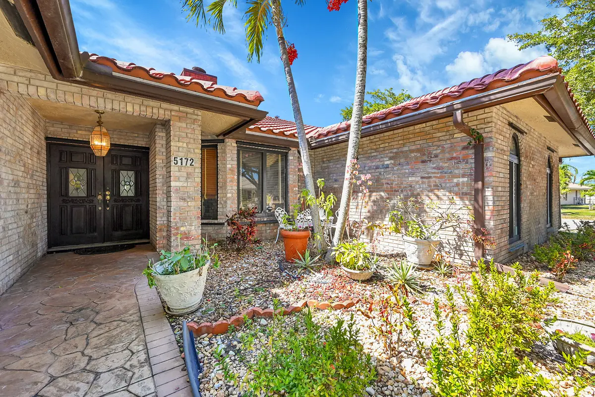 04_0 (4) at 5172 NW 84th Road, Coral Springs