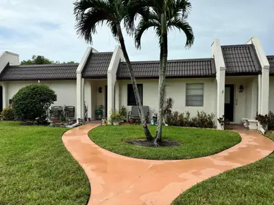 163 Lake Susan Lane, West Palm Beach – sold
