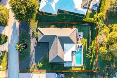 413 S Country Club Drive, Atlantis – sold