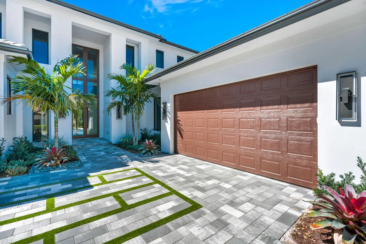 Large Motor Court at 112 Regatta Drive, Jupiter