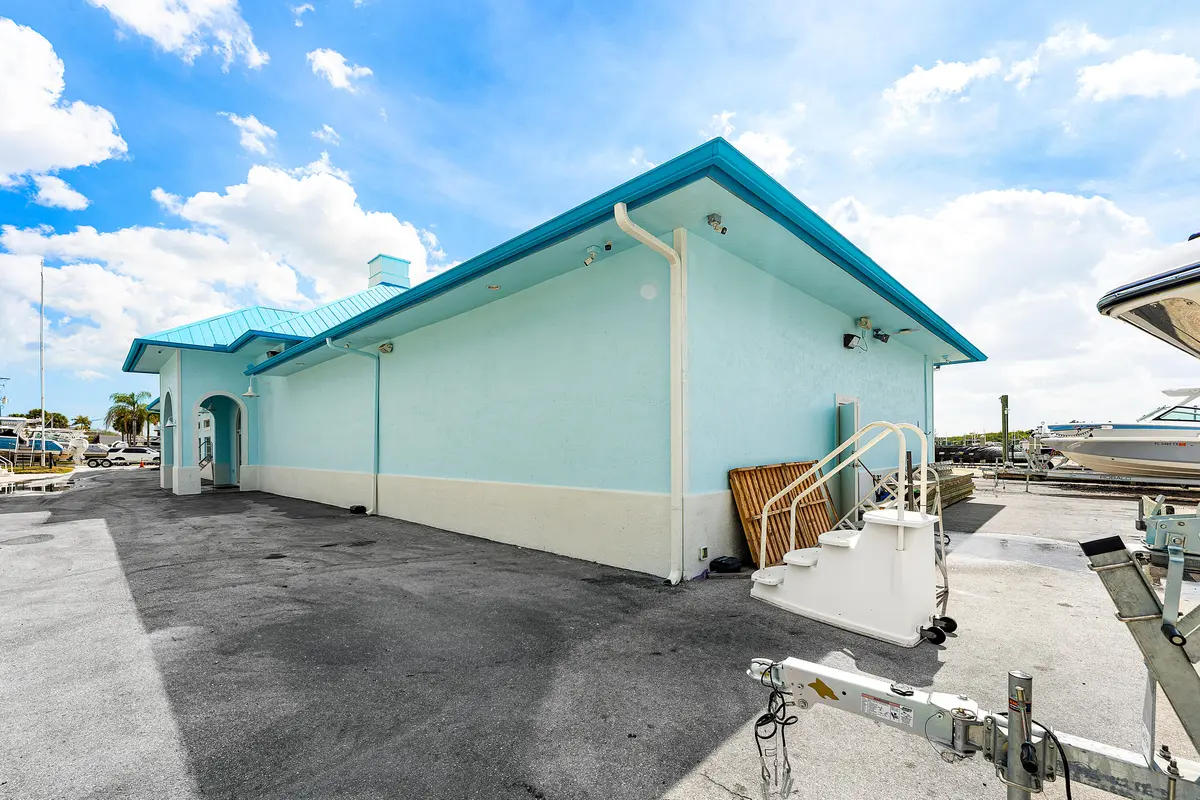 Exterior at 250 SW Monterey Road, Stuart