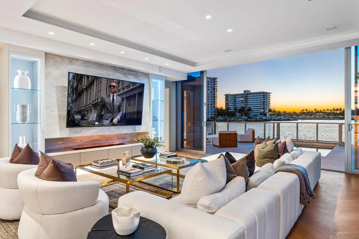 SUNSET LAKE BOCA VIEW GREAT ROOM at 725 S Ocean Boulevard 101, Boca Raton