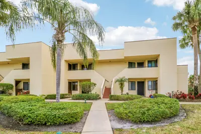 6980 SE Constitution Boulevard 105, Hobe Sound – sold