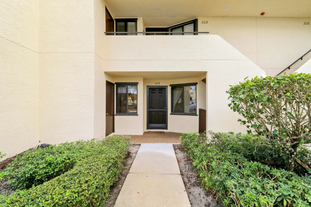 Williamsburg 105 Front entry 2 at 6980 SE Constitution Boulevard 105, Hobe Sound