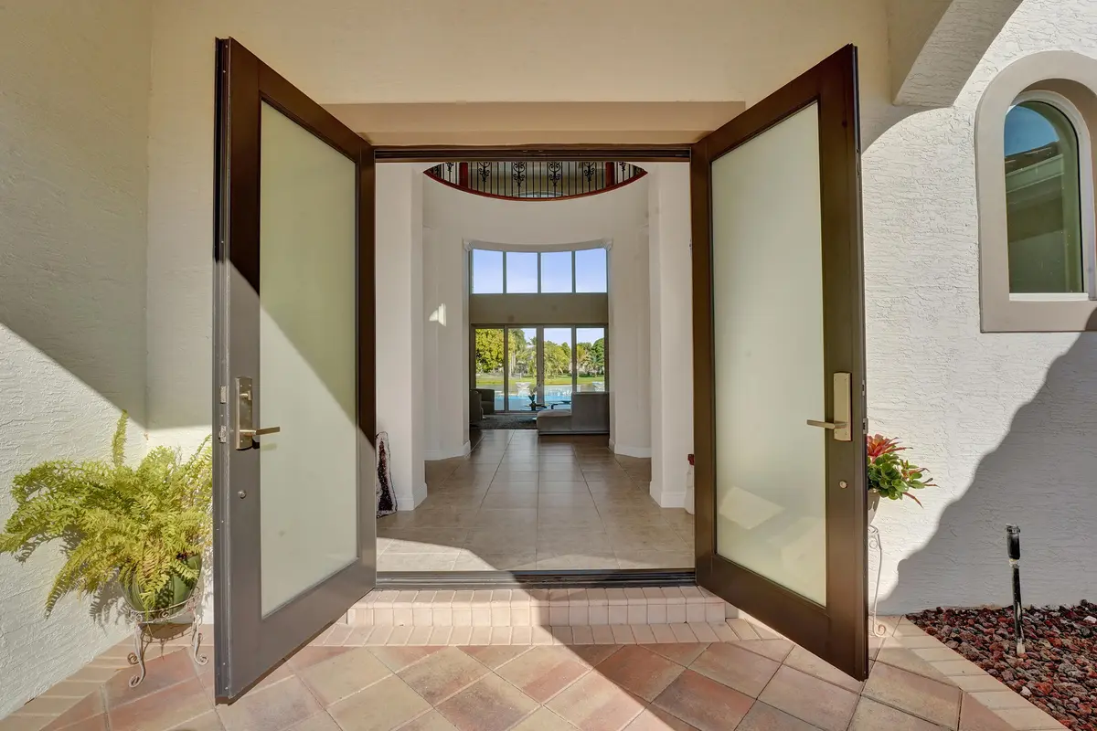 2846 Juniper Lane at 2846 Juniper Lane, Davie