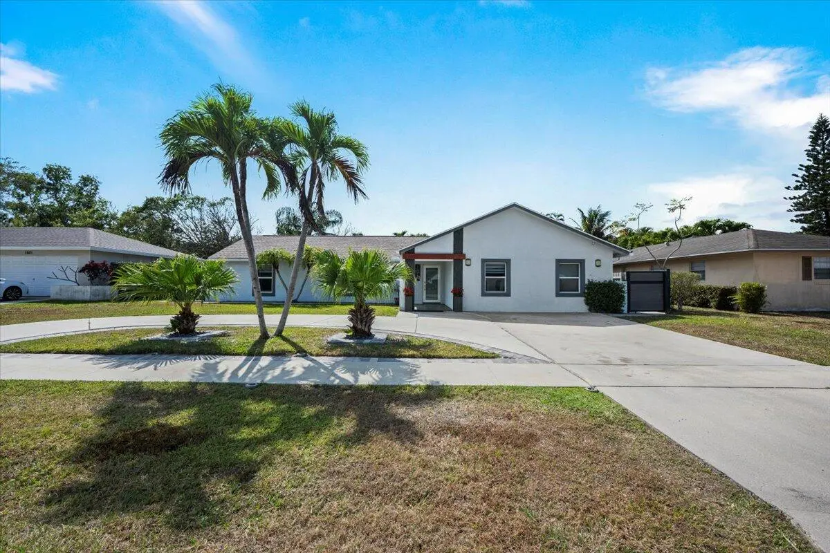 01-LUX_7879 at 1591 Wyndcliff Drive, Wellington
