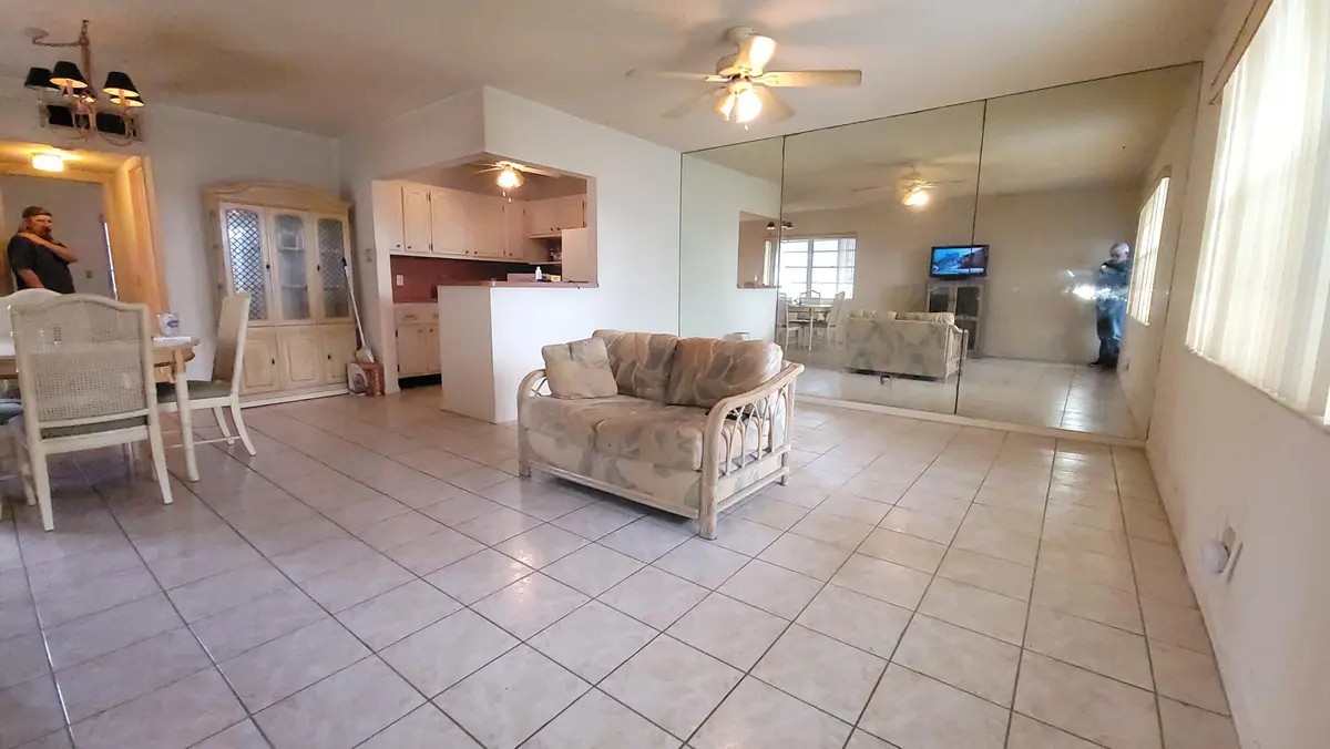 21 Norwich A, West Palm Beach, FL – photo 1