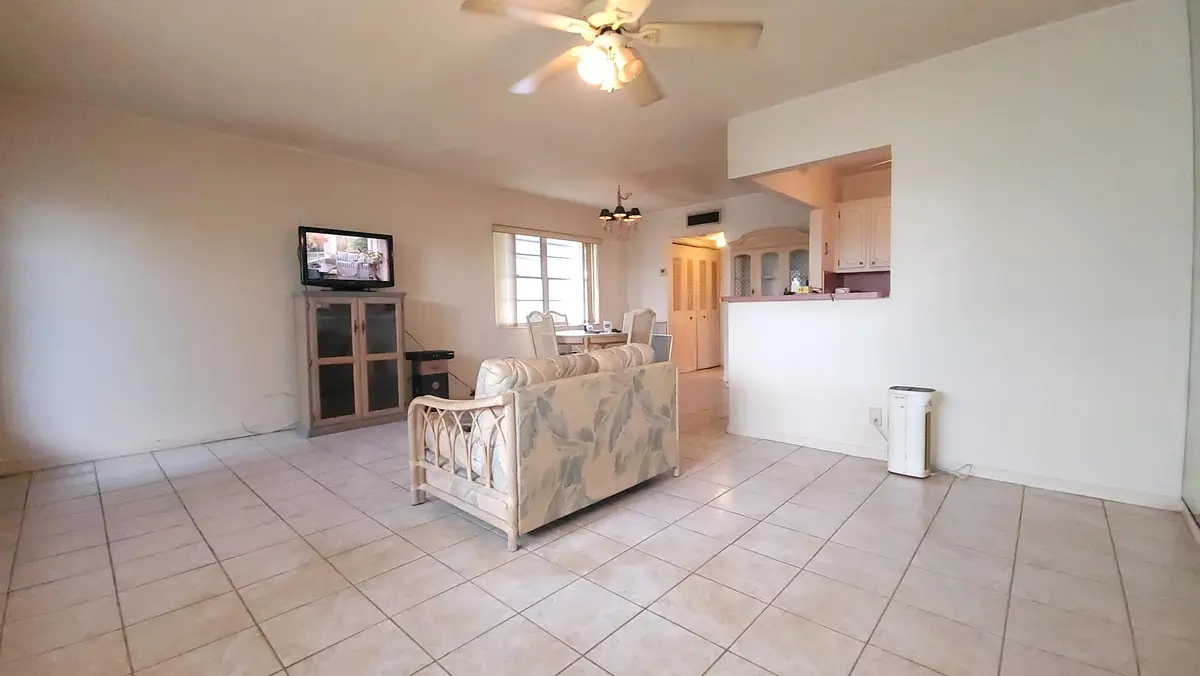 21 Norwich A, West Palm Beach, FL – photo 3