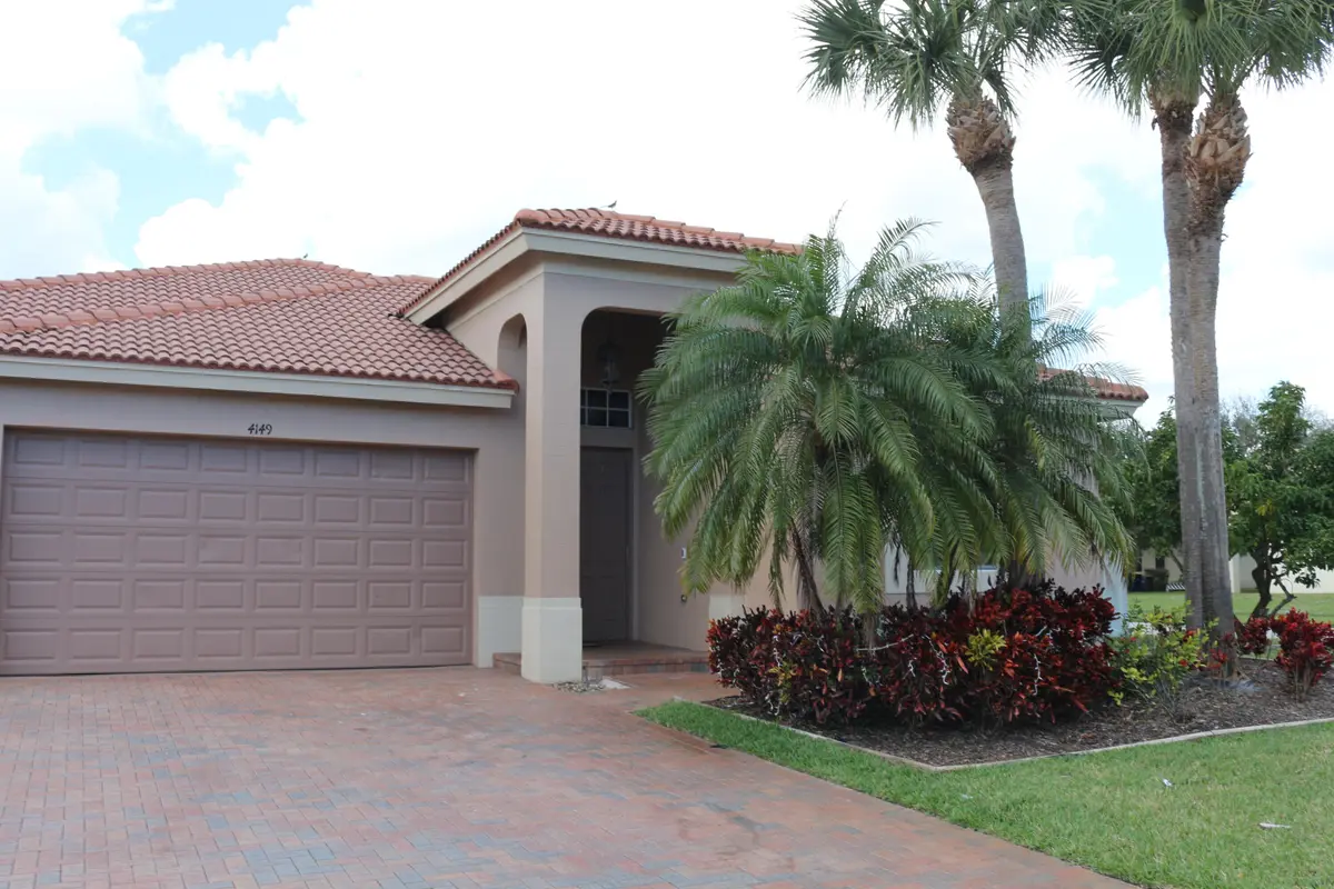 4149 Front 3 at 4149 Worlington Terrace, Fort Pierce