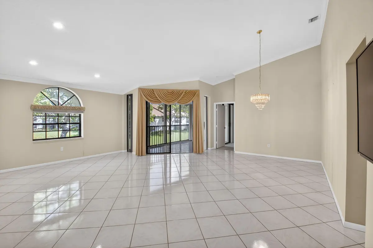 View from Staircase at 5253 Brisata Circle L, Boynton Beach