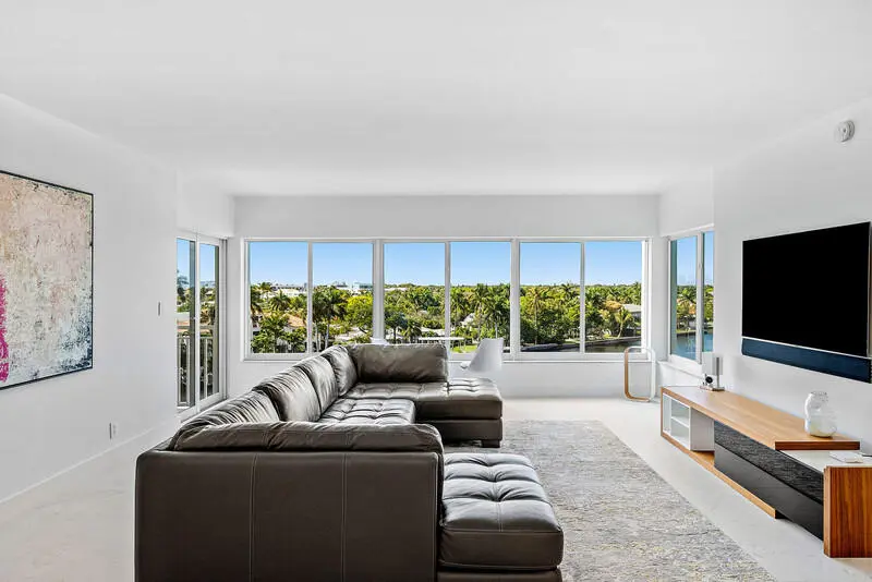 LR1 at 1000 Lowry Street 6b, Delray Beach