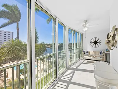 3212 S Ocean Boulevard 404-a, Highland Beach – sold