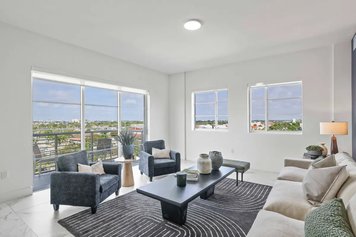 Unit 823 - 13 Living room at 155 E Boca Raton Road 823, Boca Raton
