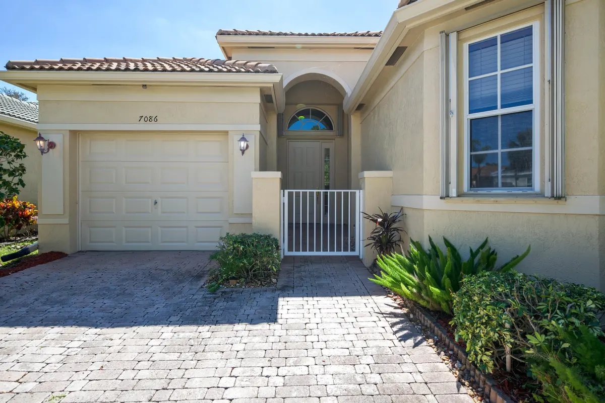 DSC_8019 at 7086 Del Corso Lane, Delray Beach