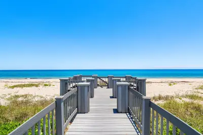 5900 Old Ocean Boulevard C6, Ocean Ridge – sold