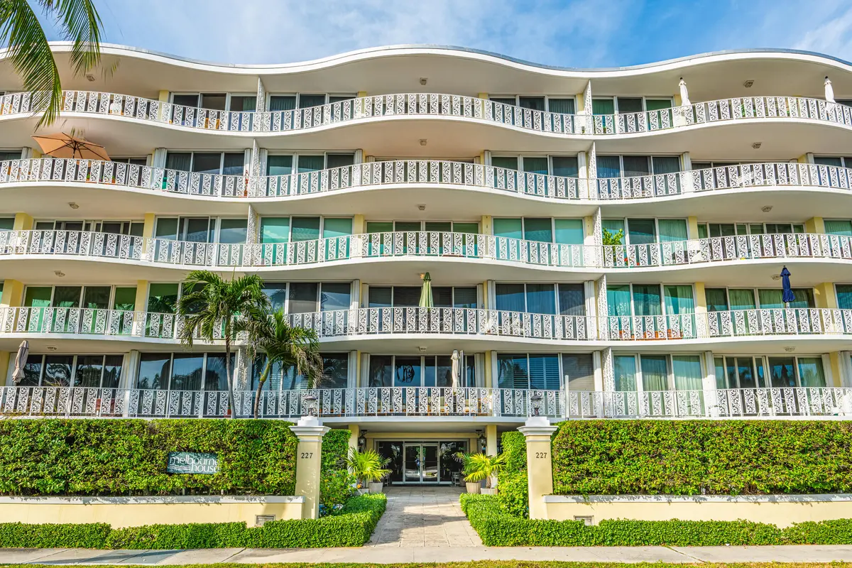 227 Australian Avenue 2c, Palm Beach, FL – photo 2