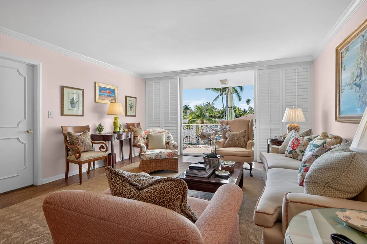 227 Australian Avenue 2c, Palm Beach, FL – photo 8