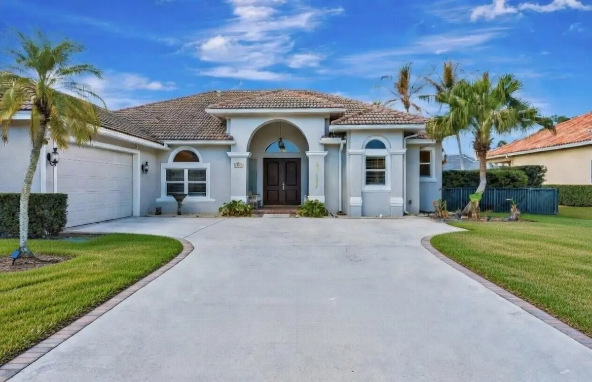 lox1 at 18938 SE Loxahatchee River Road, Jupiter