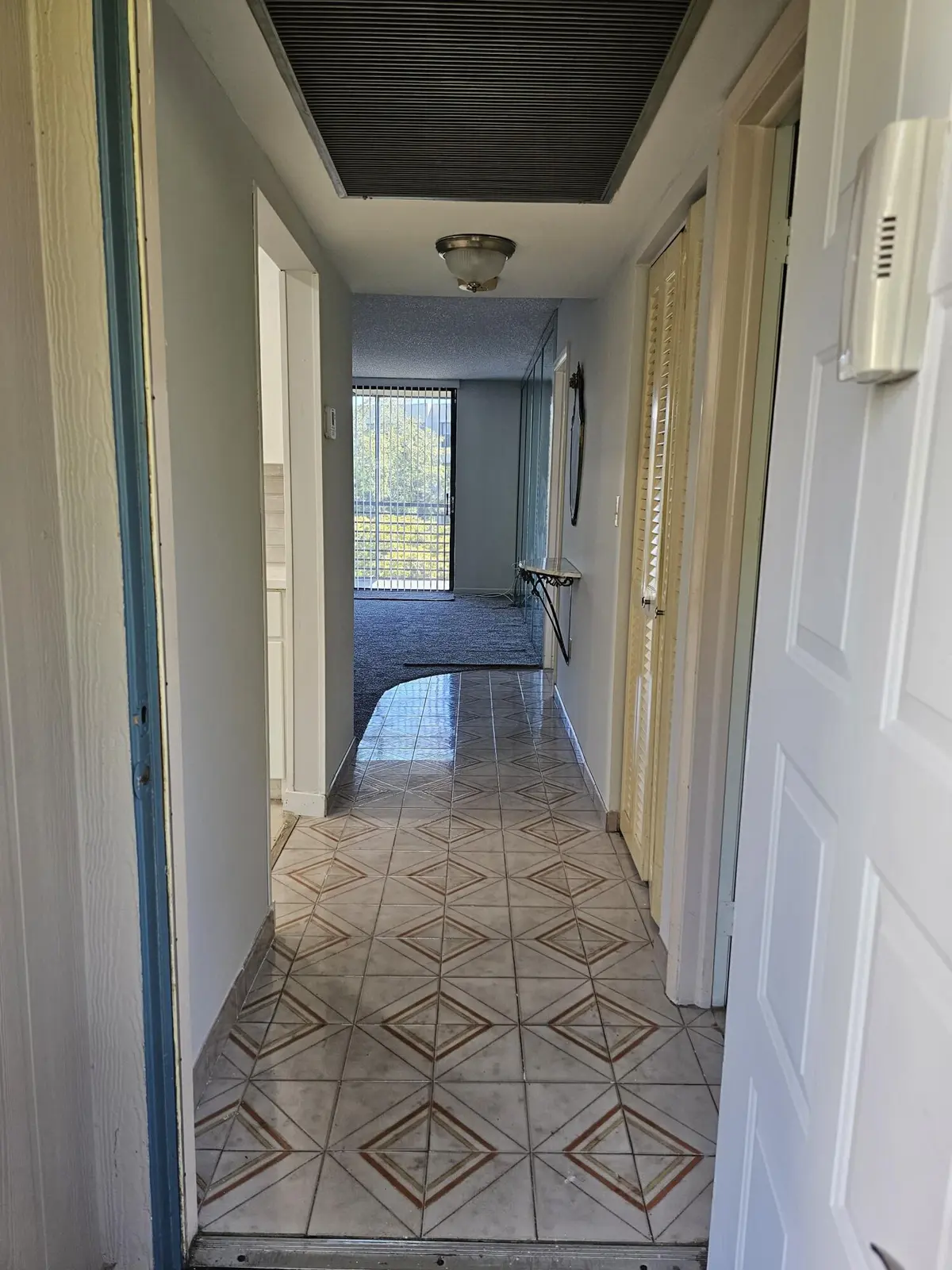 Front Door Entry at 1001 Colony Point Circle 417, Pembroke Pines