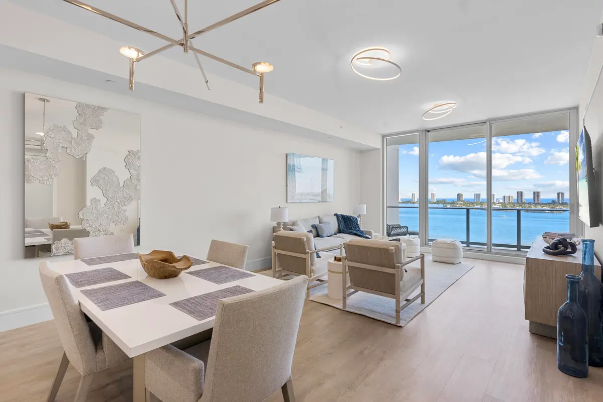 _jjl8744 at 220 Lake Shore Drive 1410, Lake Park