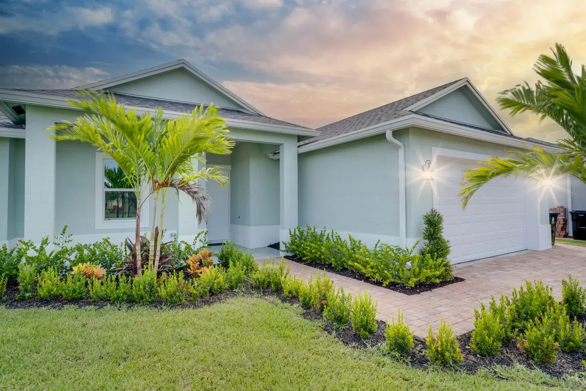CMV09573HDR-Edit at 388 SW Vista Lake Drive, Port St. Lucie