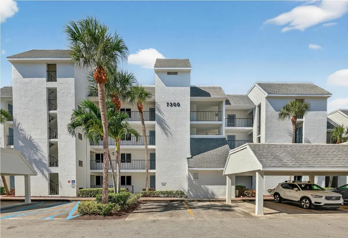 7300 BUILDING COVERED PARKING at 2400 S Ocean Drive 7342, Fort Pierce