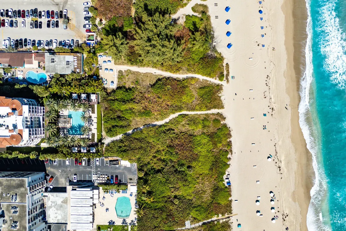 059-155SouthOceanAvenue-303-PalmBeachSho at 155 S Ocean Avenue 303, Palm Beach Shores