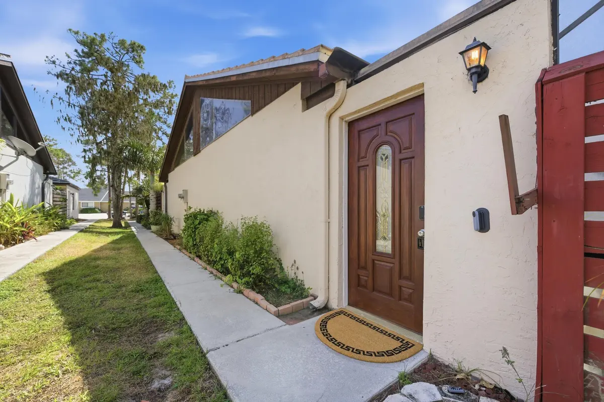 Front of Home at 1205 Periwinkle Place, Wellington