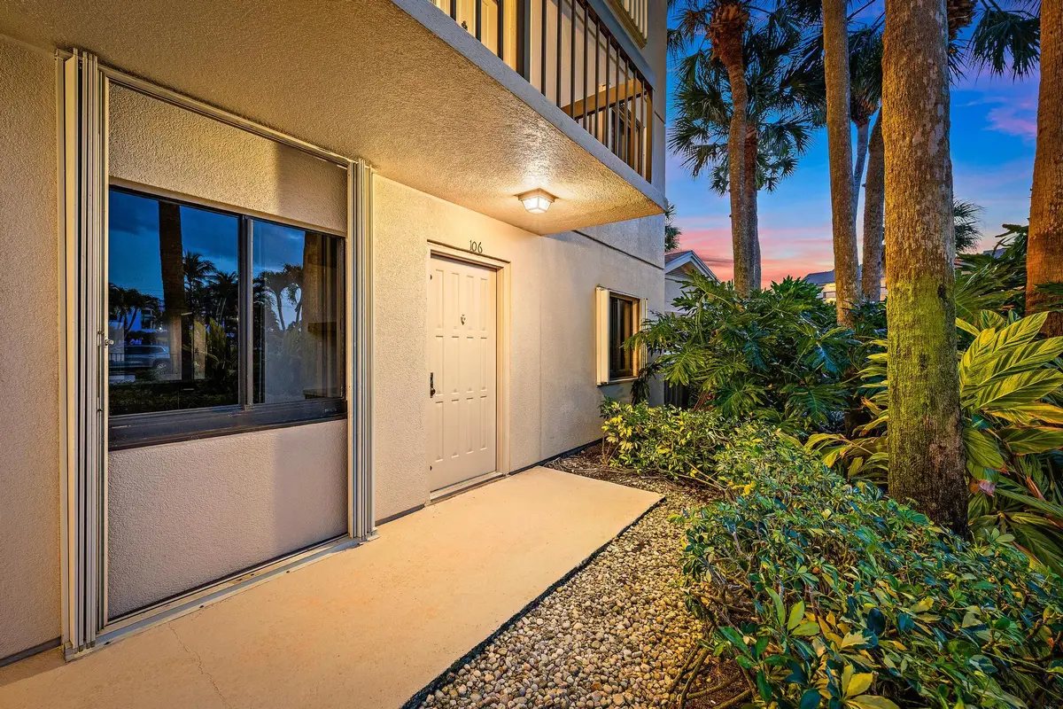1601 Marina Isle Way apt 106-27 at 1601 Marina Isle Way 106, Jupiter