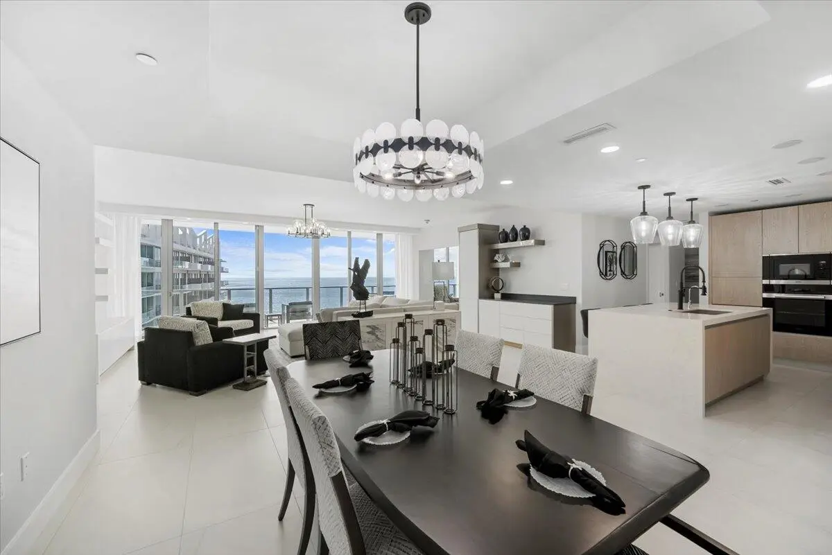 51-DSC01073 at 3100 N Ocean Drive P-1904, Riviera Beach