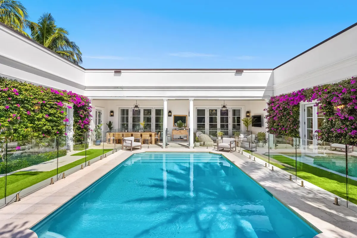 Pool at 208 Sandpiper Drive, Palm Beach