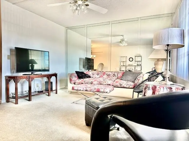 Living Area at 4091 Cornwall E, Boca Raton
