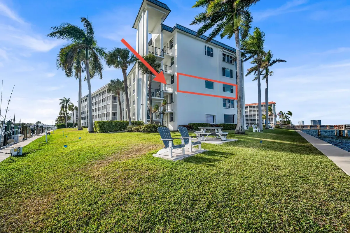 Z63_6788 at 100 Paradise Harbour Boulevard 304, North Palm Beach
