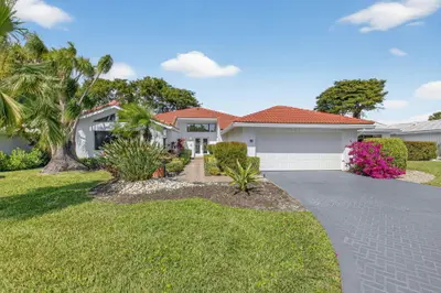 32 Estate Drive, Boynton Beach – sold