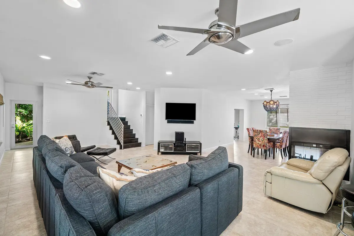 015-110DolphinRoad-BoyntonBeach-FL-33435 at 110 Dolphin Road, Ocean Ridge