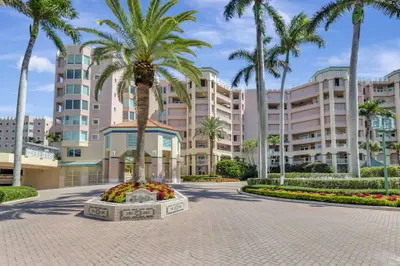 300 SE 5th Avenue 2160, Boca Raton – sold