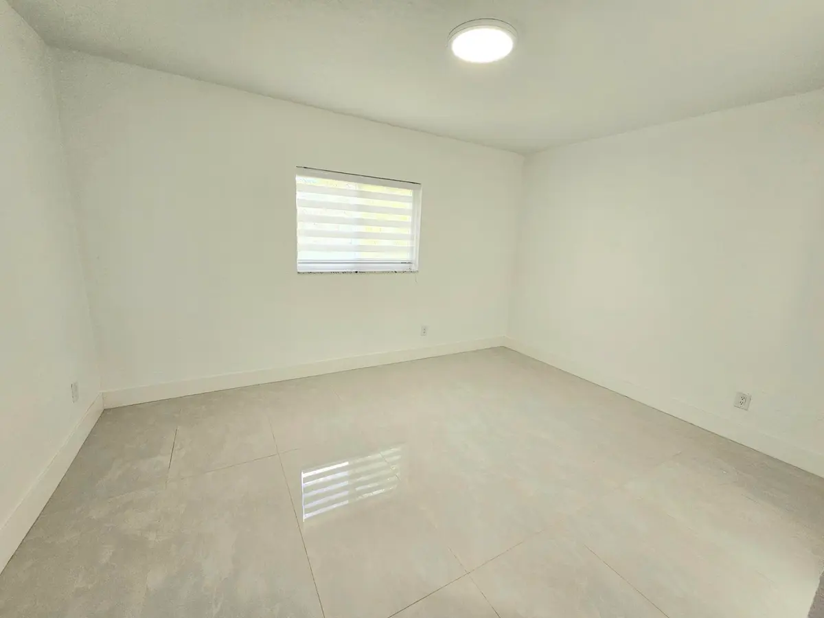 bedroom 1 at 7304 Westwood Drive, Tamarac