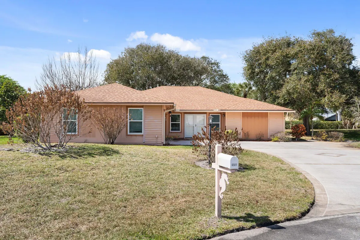 2_smg06222 at 6581 SE Nantucket Court, Hobe Sound