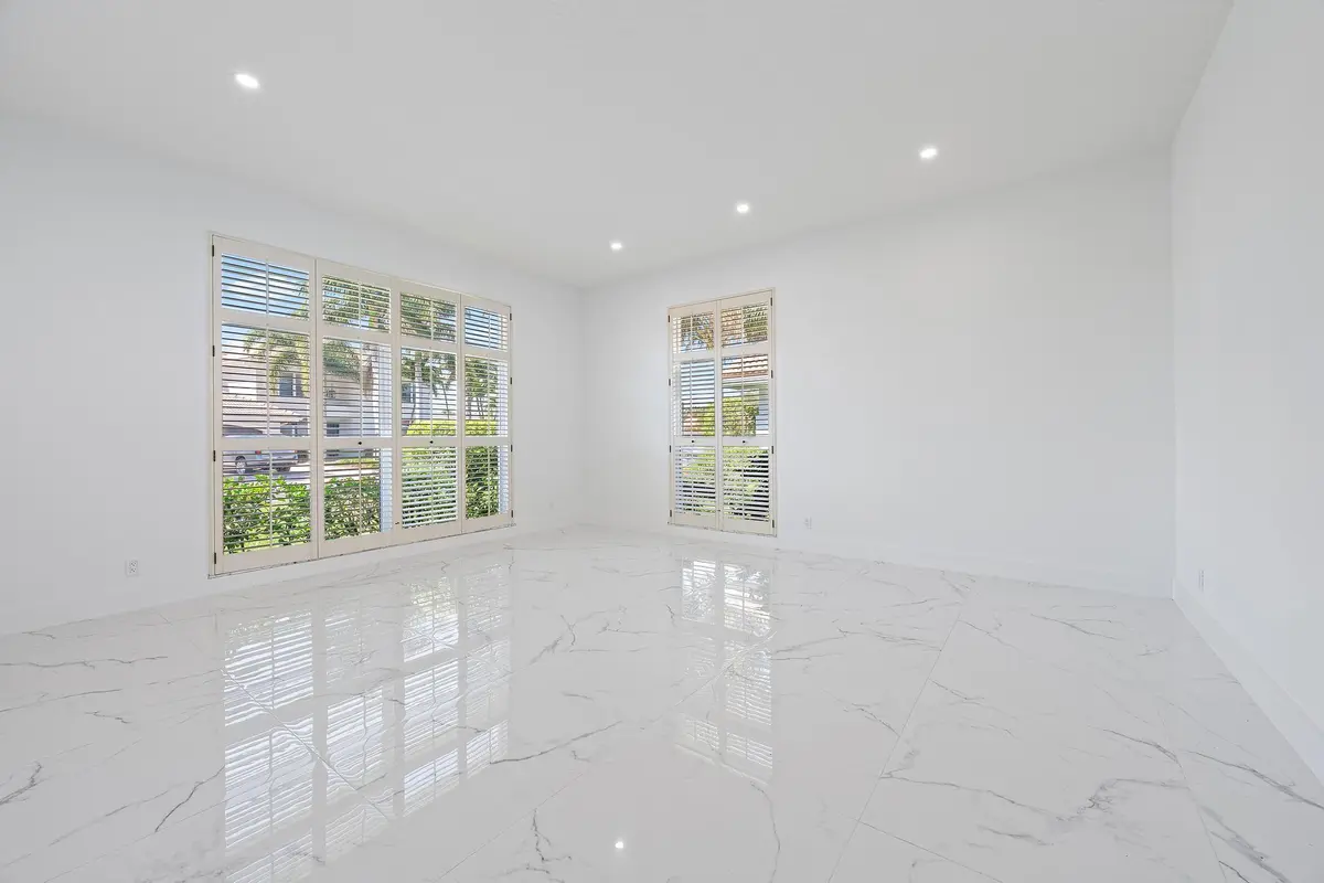 Living Room at 13475 William Myers Court, Palm Beach Gardens