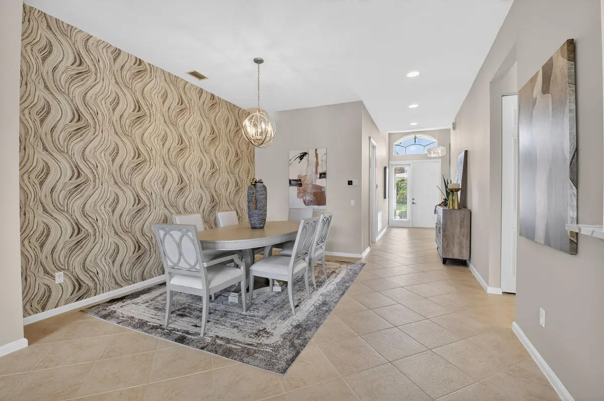 Dining at 7015 Imperial Beach Circle, Delray Beach