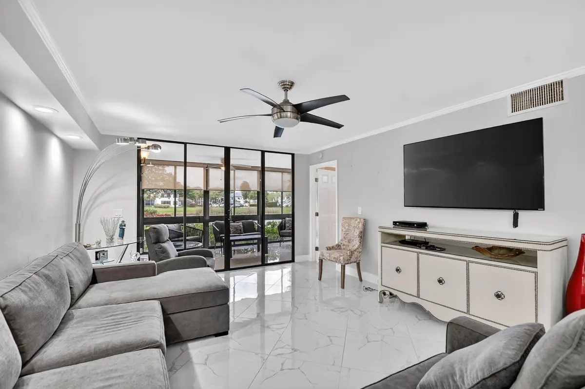 8-web-or-mls-DSC_8928 at 7314 Clunie Place 14002, Delray Beach
