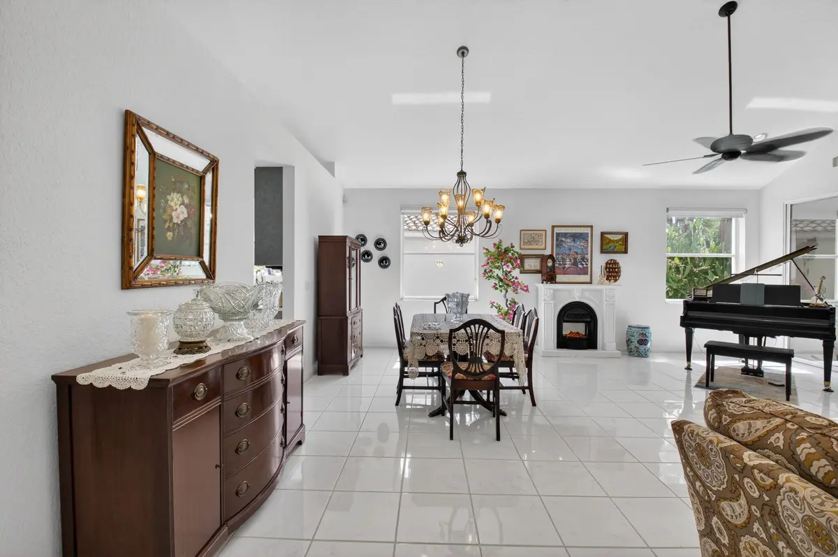 8-web-or-mls-DSC_5354 at 11893 Fountainside Circle, Boynton Beach