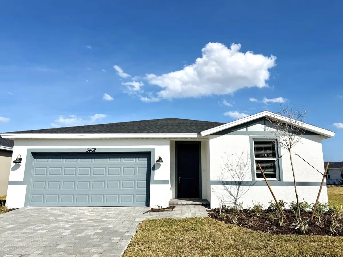 5462 Hampton Park Cir at 5462 Hampton Park Circle, Vero Beach