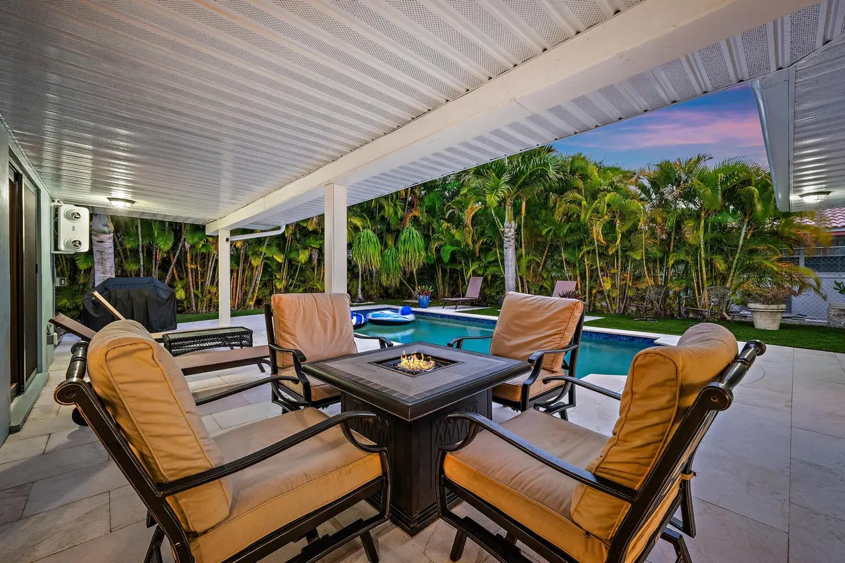 Covered Patio at 1120 Singer Drive, Riviera Beach