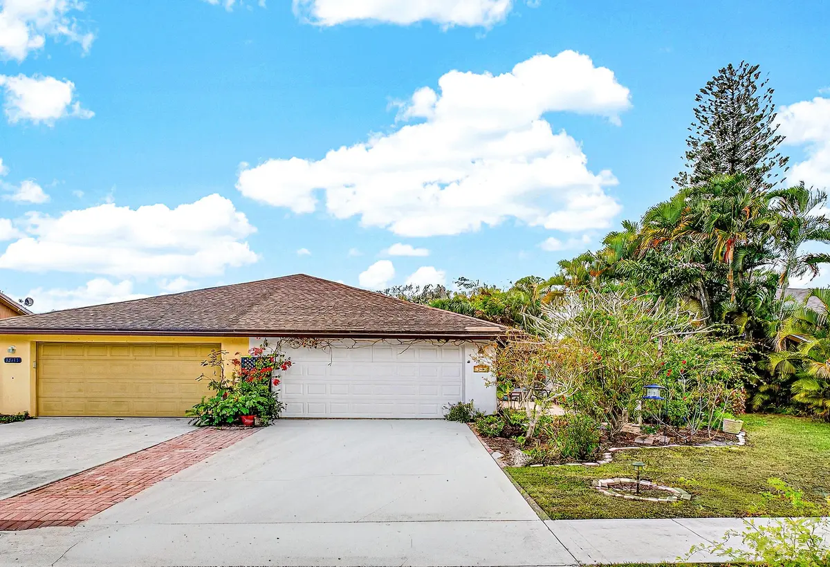 Front 4 at 12445 Guilford Way, Wellington