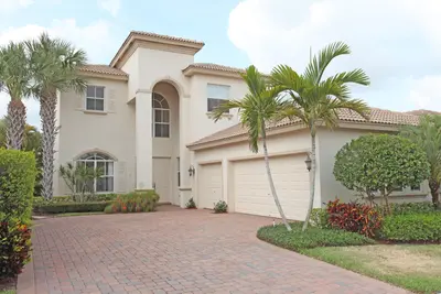 108 Via Condado Way, Palm Beach Gardens – Single Family Residence for rent