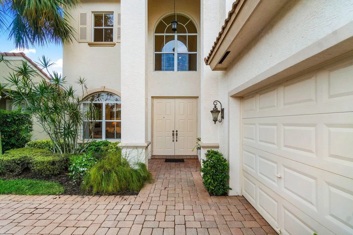 Entrance at 108 Via Condado Way, Palm Beach Gardens